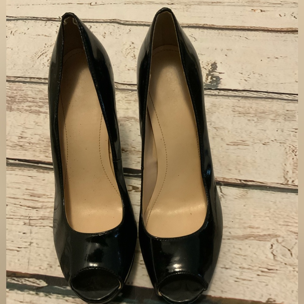 Calvin Klein SANDIE‎ Open Toe Patent Leather Heels - 6.5